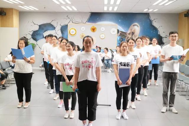 B体育体育官方登录入口-舍我其谁，团队强烈争夺头名的简单介绍