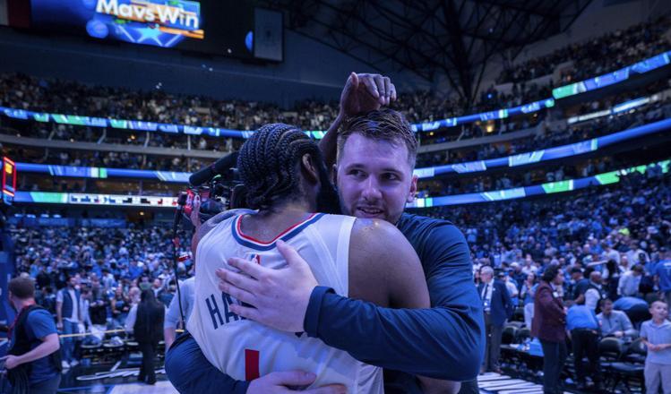 太阳不敌篮网,遭遇连败 太阳不敌篮网,遭遇连败