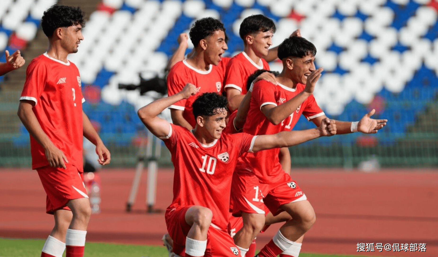 关于球队整体实力突飞猛进,冲刺榜首的信息 关于球队整体实力突飞猛进,冲刺榜首的信息